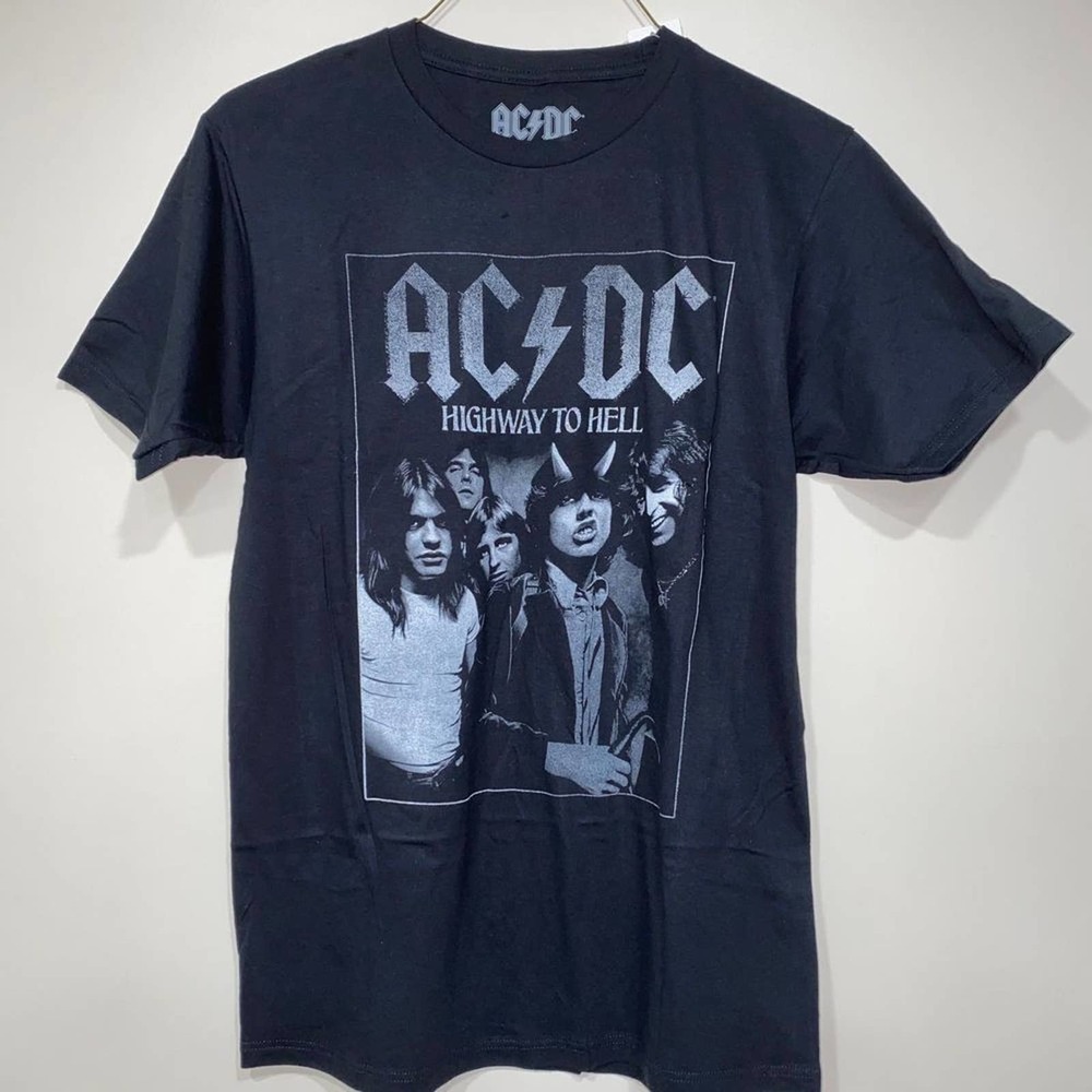 AC/DC BLACK SHORT SLEEVE T-SHIRT